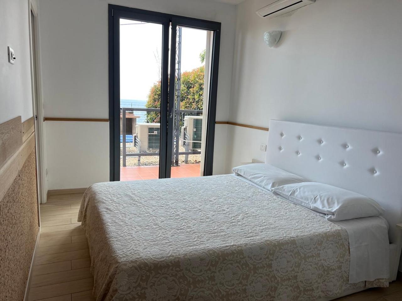 Terramata Resort Case Vacanza Santo Stefano al Mare Dış mekan fotoğraf